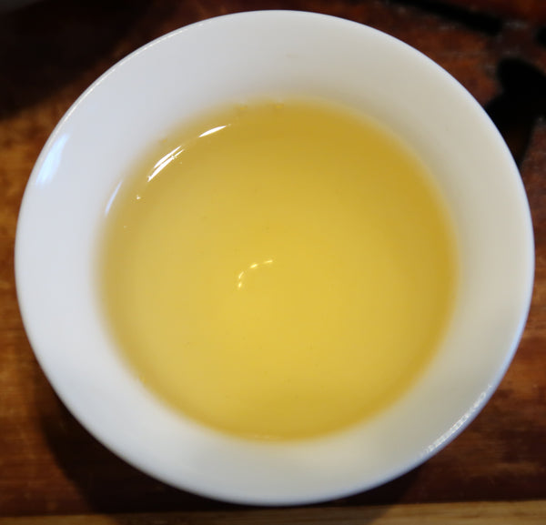 Premium Alishan High Mountain Taiwan Oolong Tea