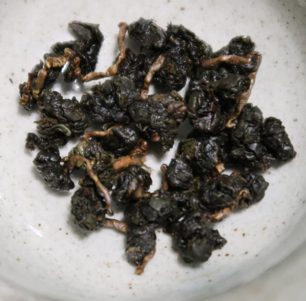 Premium High Mountain Traditional Roasted Dong Ding Frozen Summit Taiwan Oolong Tea